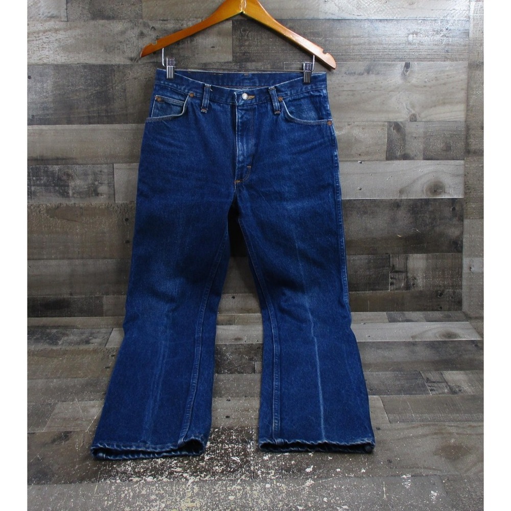 Wrangler Jeans Mens 31x34 Blue Denim Regular Fit Zip Fly Classic Made USA 915PWK
